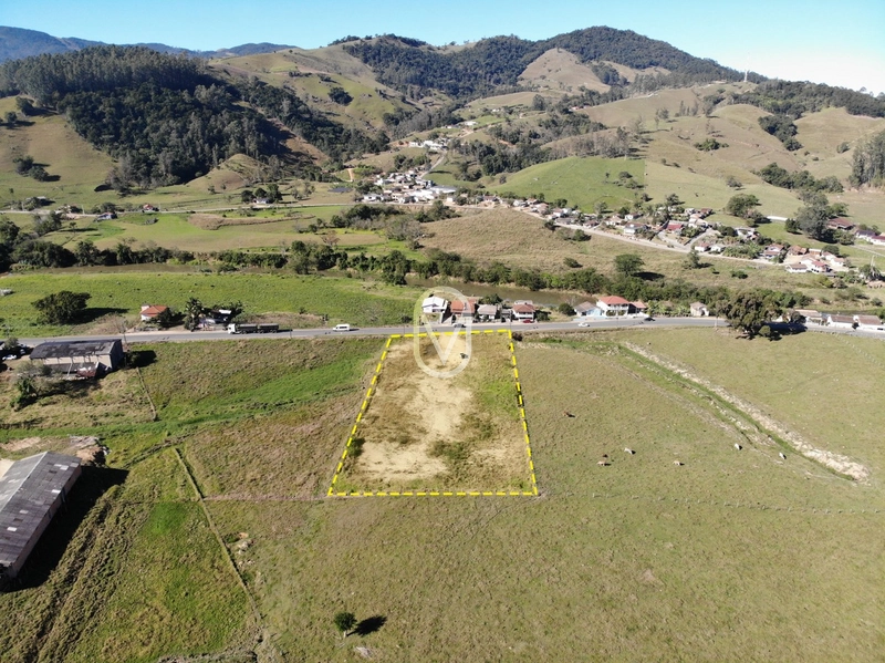 Terreno à Venda Beira da Rodovia Bairro São Francisco Armazém-SC: 4ª foto da galeria de imagens do imóvel