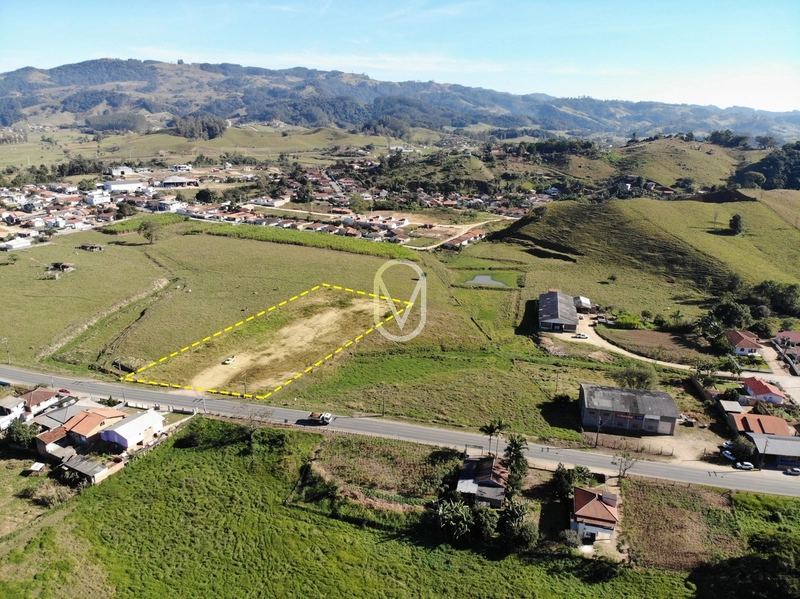 Terreno à Venda Beira da Rodovia Bairro São Francisco Armazém-SC: 2ª foto da galeria de imagens do imóvel