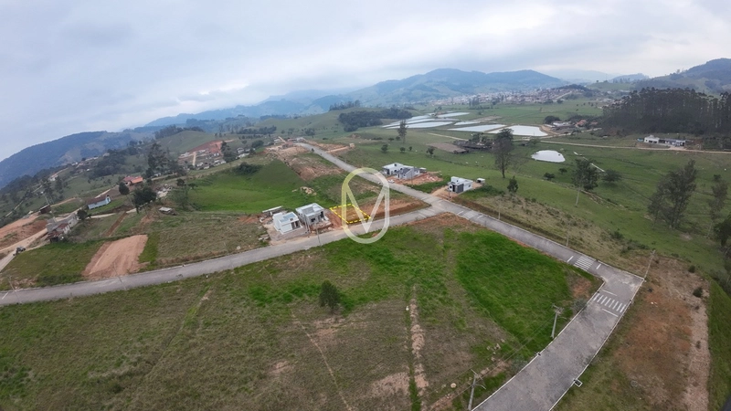 Lote á Venda em Armazém-SC: 2ª foto da galeria de imagens do imóvel