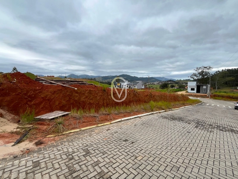 Lote á Venda em Armazém-SC: 2ª foto da galeria de imagens do imóvel
