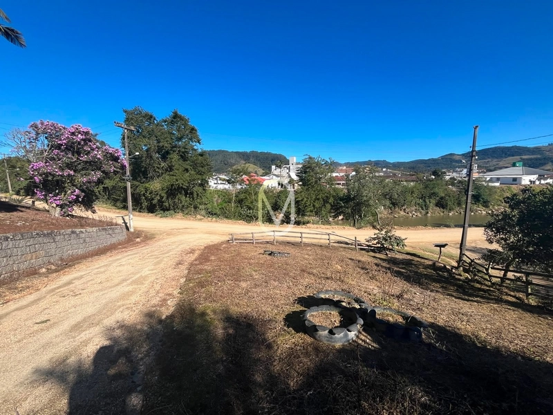 Terreno á Venda em Armazém-SC: 5ª foto da galeria de imagens do imóvel