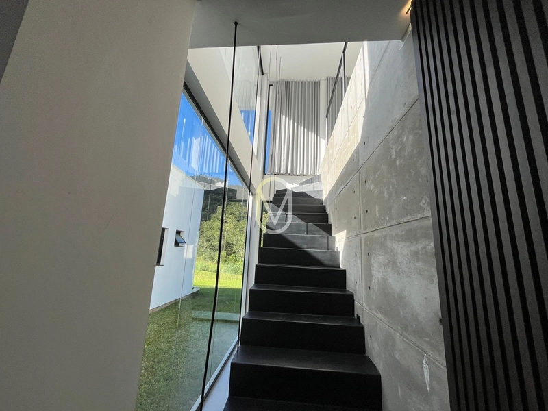 Casa de Alto Padrão á Venda em São Martinho-SC: 30ª foto da galeria de imagens do imóvel