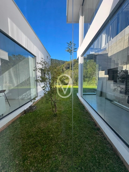 Casa de Alto Padrão á Venda em São Martinho-SC: 23ª foto da galeria de imagens do imóvel