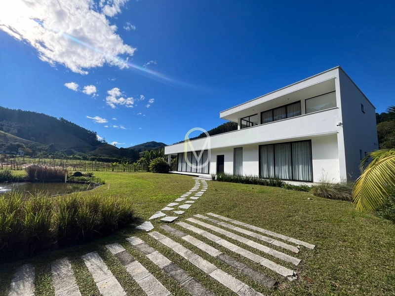 Casa de Alto Padrão á Venda em São Martinho-SC: 7ª foto da galeria de imagens do imóvel