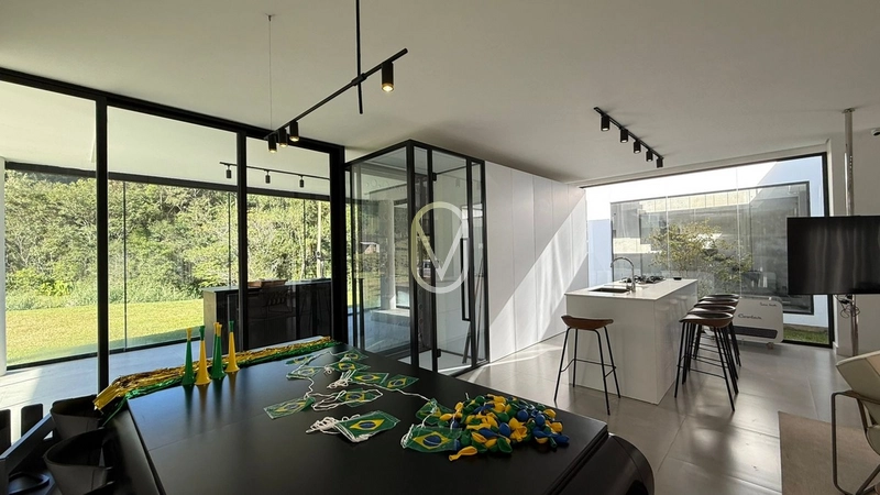 Casa de Alto Padrão á Venda em São Martinho-SC: 19ª foto da galeria de imagens do imóvel