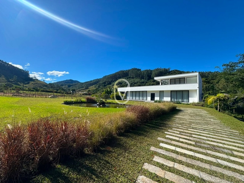 Casa de Alto Padrão á Venda em São Martinho-SC: 4ª foto da galeria de imagens do imóvel