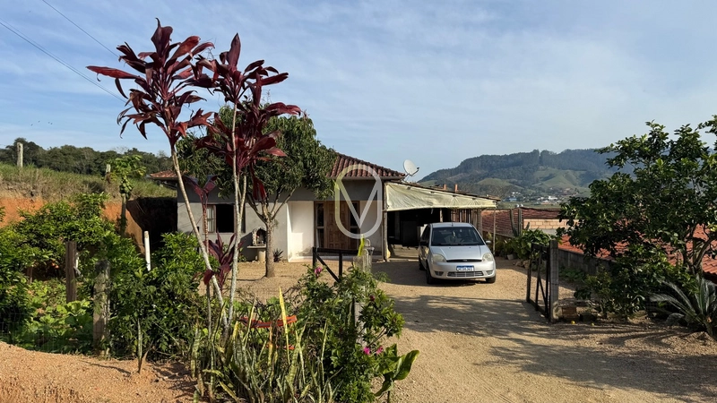 Casa de 2 dormitórios á Venda em Armazém-SC: 5ª foto da galeria de imagens do imóvel