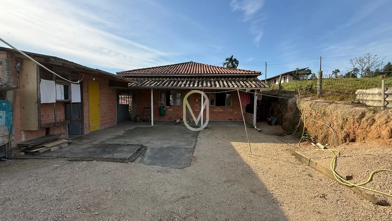 Casa de 2 dormitórios á Venda em Armazém-SC: 16ª foto da galeria de imagens do imóvel