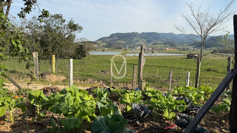 Casa de 2 dormitórios á Venda em Armazém-SC: 15ª foto da galeria de imagens do imóvel
