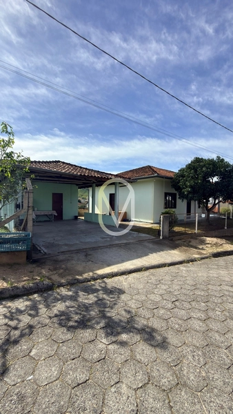 Casa á Venda no Centro de Armazém-SC: 5ª foto da galeria de imagens do imóvel