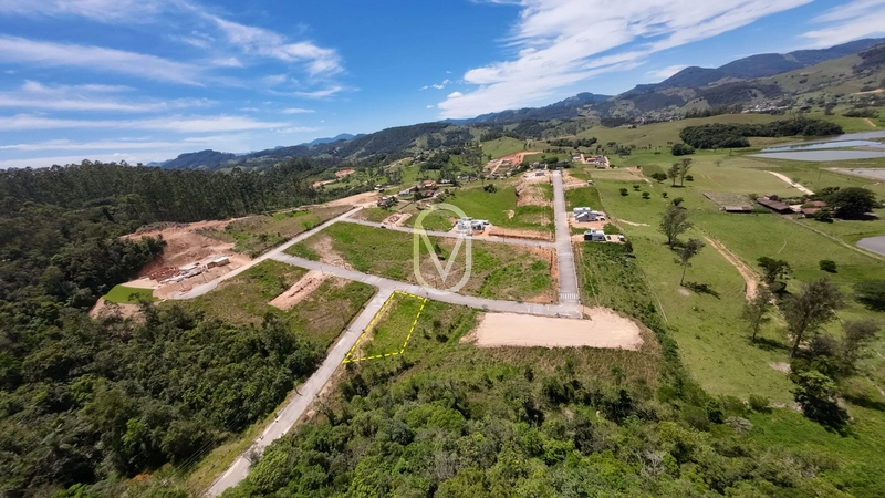 Lote á Venda em Armazém-SC: 4ª foto da galeria de imagens do imóvel