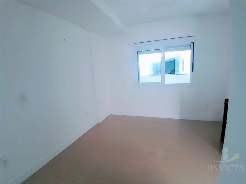 No coração da cidade! Amplo apartamento com terraço frontal e suíte –: 13ª foto da galeria de imagens do imóvel