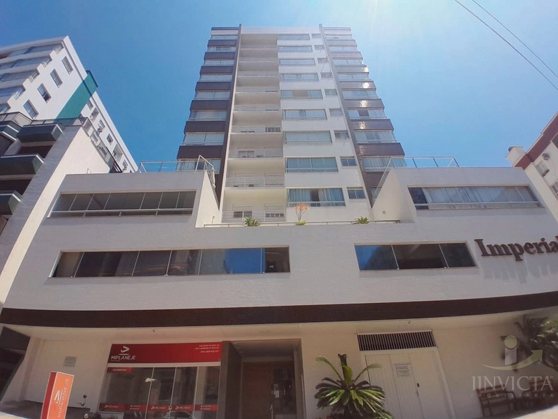 No coração da cidade! Amplo apartamento com terraço frontal e suíte –: 20ª foto da galeria de imagens do imóvel