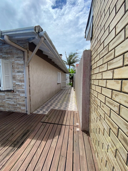 Casa 3 dormitórios Próximo ao Mar e com Piscina.: 23ª foto da galeria de imagens do imóvel