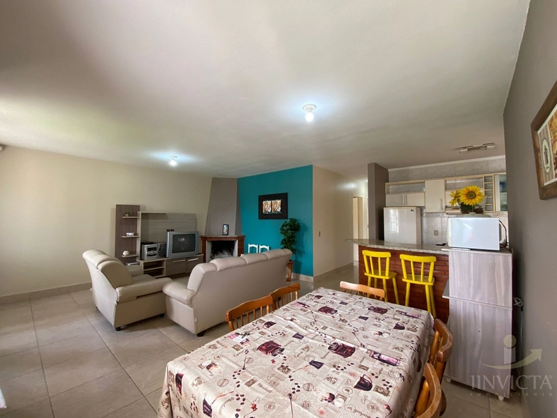 Casa 3 dormitórios Próximo ao Mar e com Piscina.: 4ª foto da galeria de imagens do imóvel