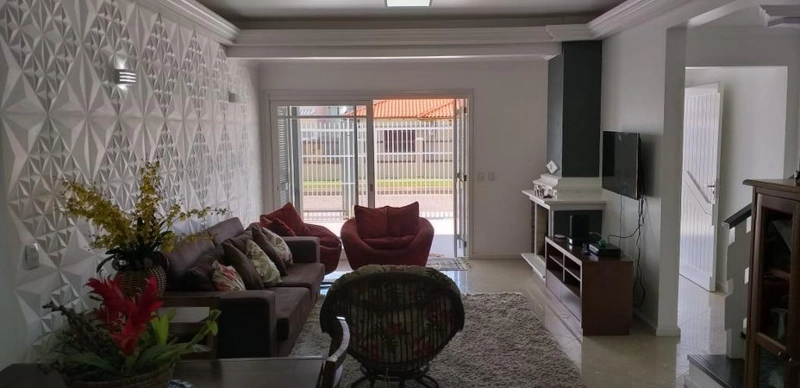 Casa com PISCINA - 5 Quartos - 1 Quadra do MAR em Capão da Canoa: 18ª foto da galeria de imagens do imóvel