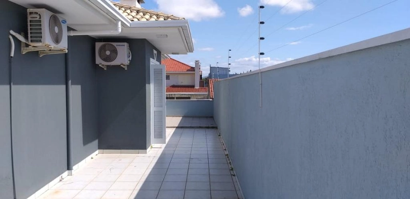 Casa com PISCINA - 5 Quartos - 1 Quadra do MAR em Capão da Canoa: 19ª foto da galeria de imagens do imóvel