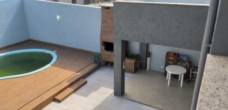 Casa com PISCINA - 5 Quartos - 1 Quadra do MAR em Capão da Canoa: 10ª foto da galeria de imagens do imóvel