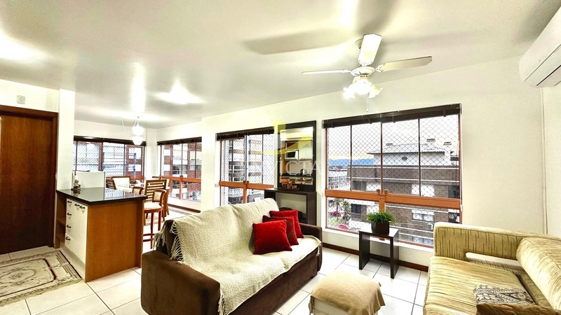 OPORTUNIDADE NO CENTRO! Apartamento com 2 dormitórios!: 10ª foto da galeria de imagens do imóvel