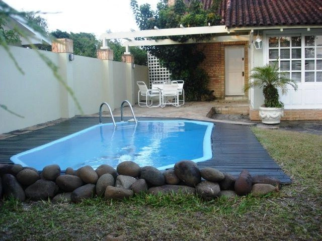 Casa com piscina em Atlântida: 19ª foto da galeria de imagens do imóvel