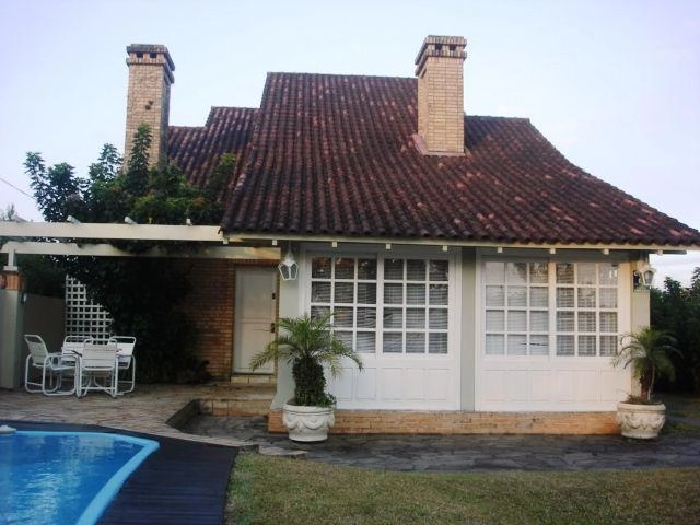 Casa com piscina em Atlântida: 22ª foto da galeria de imagens do imóvel