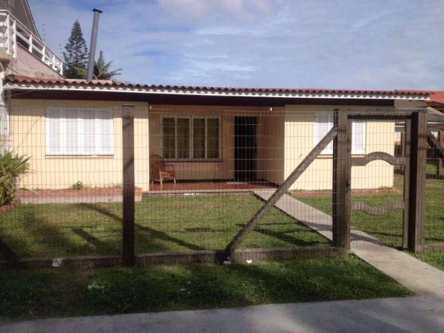 Casa com piscina Capão da Canoa: 3ª foto da galeria de imagens do imóvel