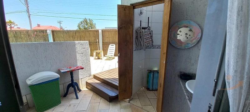 Casa 4 dormitórios com piscina em Xangri-lá: 10ª foto da galeria de imagens do imóvel