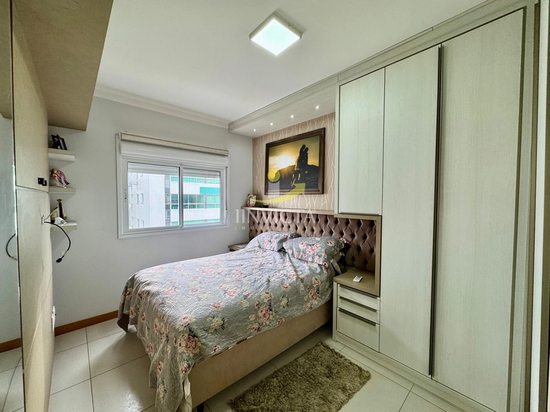 Apartamento de 2 dormitórios disponível para locação anual.: 14ª foto da galeria de imagens do imóvel