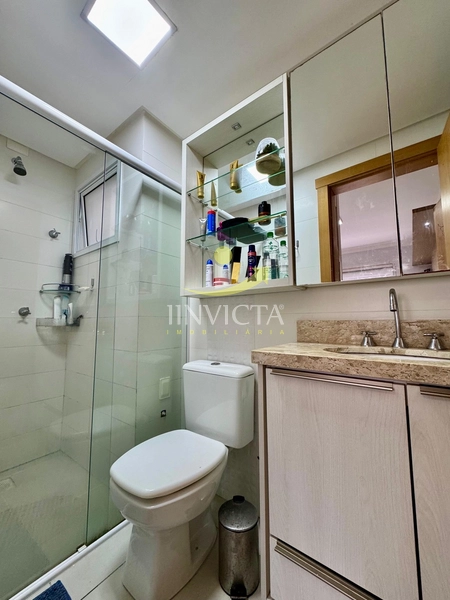 Apartamento de 2 dormitórios disponível para locação anual.: 17ª foto da galeria de imagens do imóvel