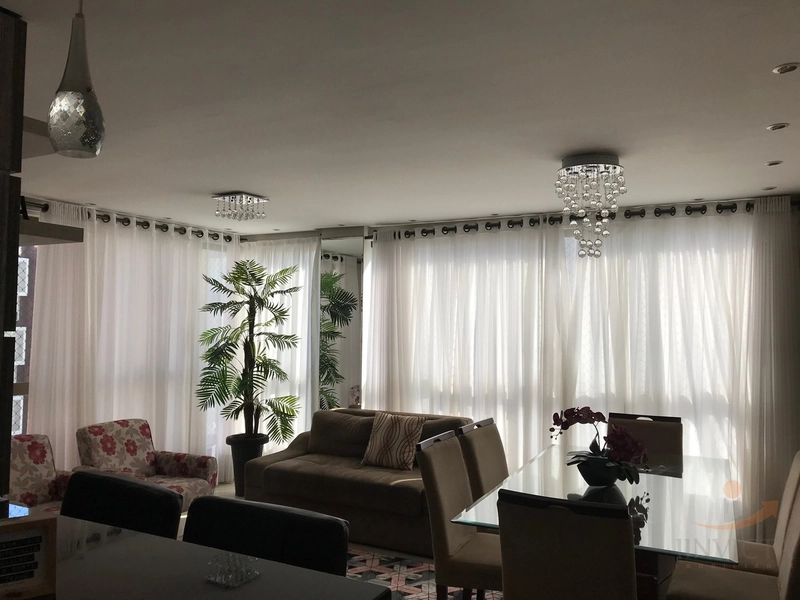 Apartamento 2 dormitórios c/ suíte, ao lado da praça da Igreja: 2ª foto da galeria de imagens do imóvel