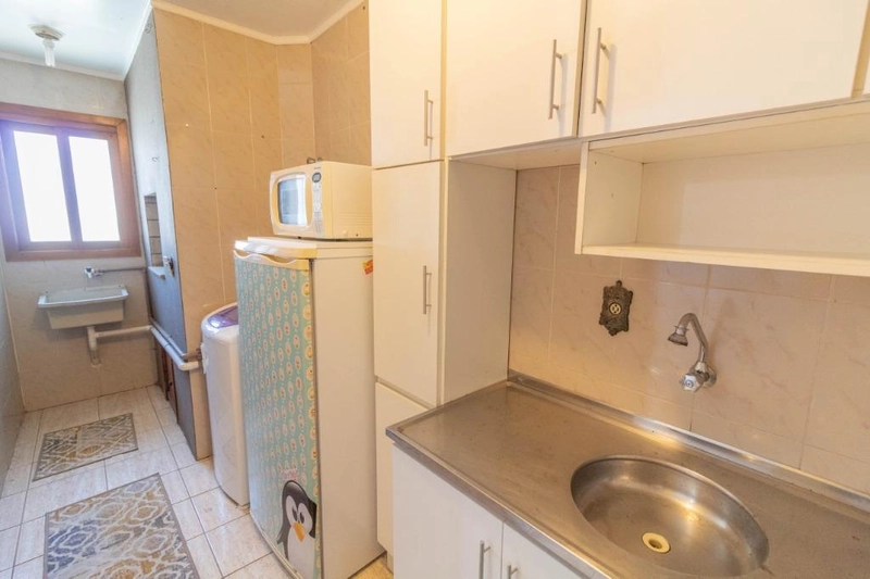 Apartamento com 1 dormitório à venda por R$ 278.000 - Centro - Capão da Canoa/RS: 3ª foto da galeria de imagens do imóvel