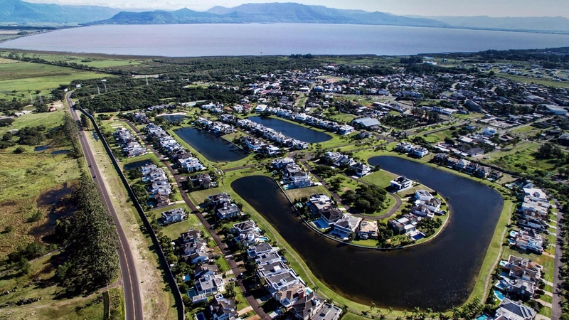 Terreno em Condomínio Fechado -  Xangri-lá: 2ª foto da galeria de imagens do imóvel