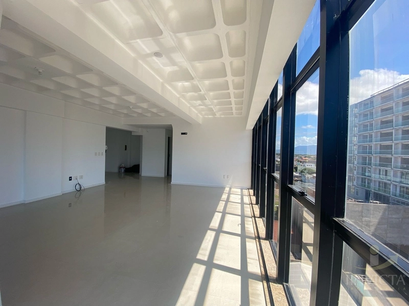 Sala comercial com ótima localização no Centro de Capão da Canoa!: 7ª foto da galeria de imagens do imóvel