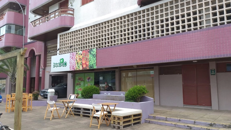 Loja no centro de Atlântida: 3ª foto da galeria de imagens do imóvel