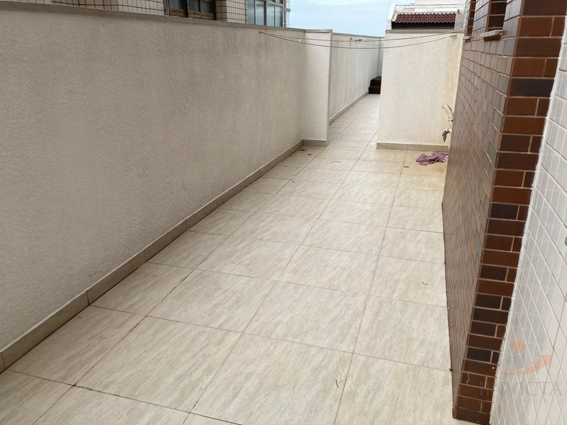 VISTA MAR COM TERRAÇO! MOBILIADO, PRÓXIMO DO MAR!: 4ª foto da galeria de imagens do imóvel
