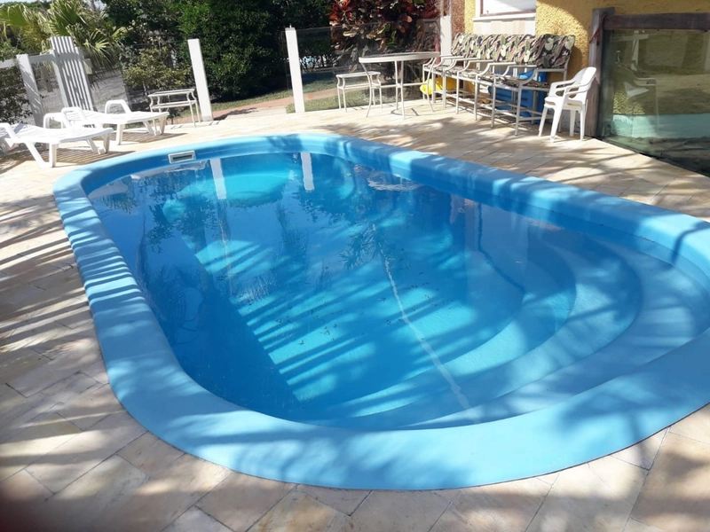 Casa 3 dormitorios com piscina: 1ª foto da galeria de imagens do imóvel