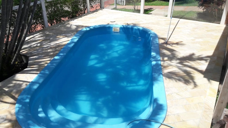 Casa 3 dormitorios com piscina: 11ª foto da galeria de imagens do imóvel