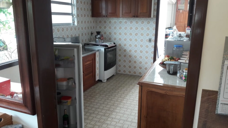 Casa 3 dormitorios com piscina: 20ª foto da galeria de imagens do imóvel