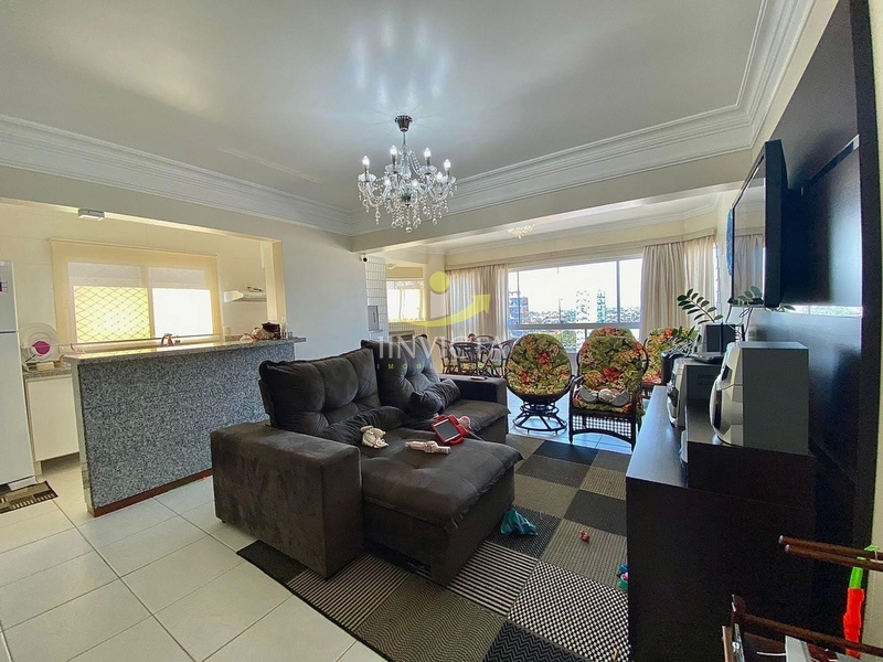 Conforto e Vista para o Mar – Apartamento Mobiliado com Suíte e Churra: 3ª foto da galeria de imagens do imóvel
