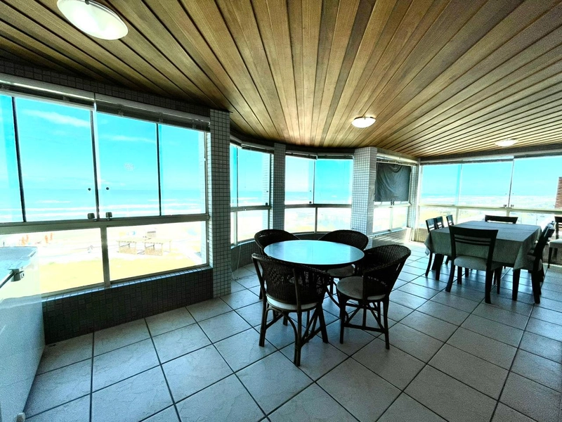 EXCELENTE  5 DORMITÓRIOS SUÍTE MAXTER, MOBILIADO PÉS NA AREIA!!!: 4ª foto da galeria de imagens do imóvel