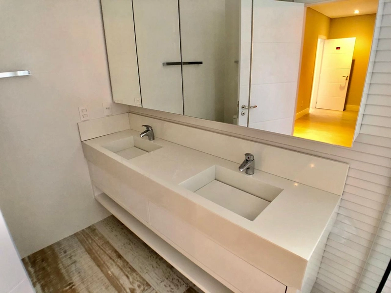 4 suites em condominio fechado: 16ª foto da galeria de imagens do imóvel