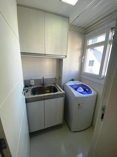 EXCELENTE APARTAMENTO DE FRENTE PARA UMA BELA PRAÇA!!!!: 13ª foto da galeria de imagens do imóvel