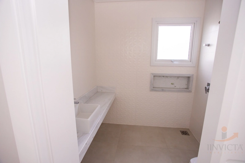 Casa em Condomínio Fechado - 4 Suítes (1 Master) - Capão da Canoa: 45ª foto da galeria de imagens do imóvel