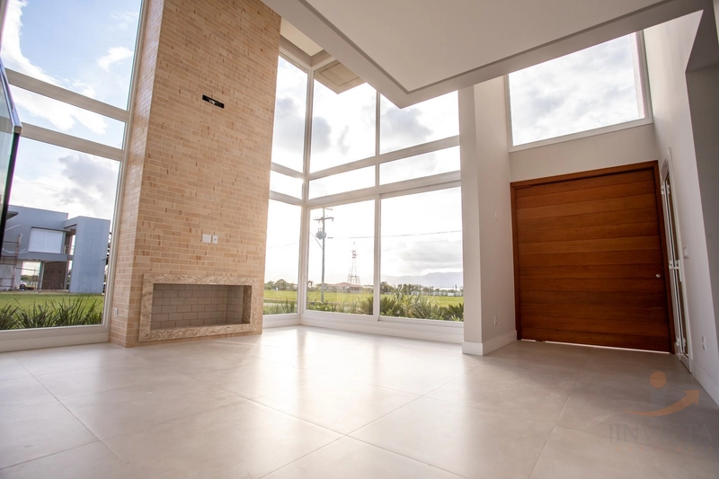 Casa em Condomínio Fechado - 4 Suítes (1 Master) - Capão da Canoa: 10ª foto da galeria de imagens do imóvel