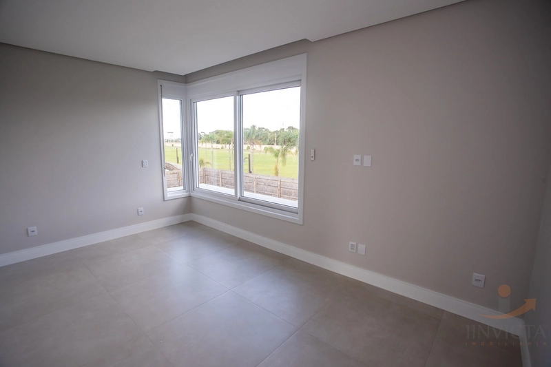 Casa em Condomínio Fechado - 4 Suítes (1 Master) - Capão da Canoa: 33ª foto da galeria de imagens do imóvel