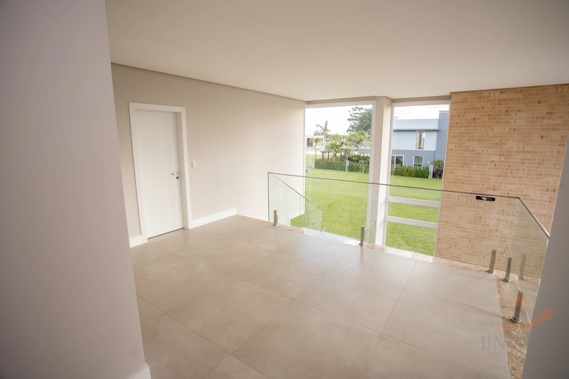 Casa em Condomínio Fechado - 4 Suítes (1 Master) - Capão da Canoa: 25ª foto da galeria de imagens do imóvel