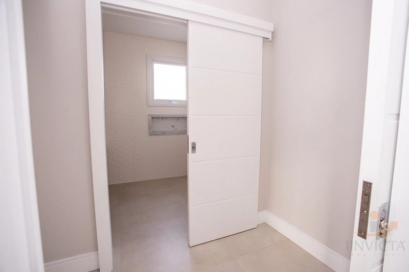 Casa em Condomínio Fechado - 4 Suítes (1 Master) - Capão da Canoa: 46ª foto da galeria de imagens do imóvel