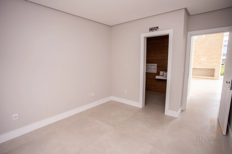 Casa em Condomínio Fechado - 4 Suítes (1 Master) - Capão da Canoa: 23ª foto da galeria de imagens do imóvel