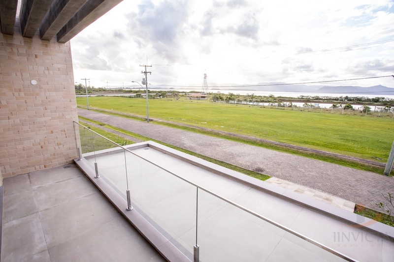 Casa em Condomínio Fechado - 4 Suítes (1 Master) - Capão da Canoa: 38ª foto da galeria de imagens do imóvel