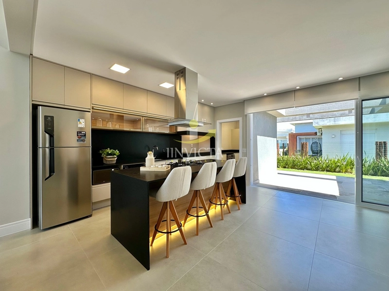 CASA MODERNA EM CONDOMÍNIO,FINAMENTE MOBILIADA COM 04 SUÍTES!!: 6ª foto da galeria de imagens do imóvel